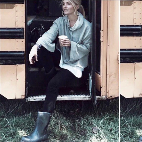 sorel short rain boots